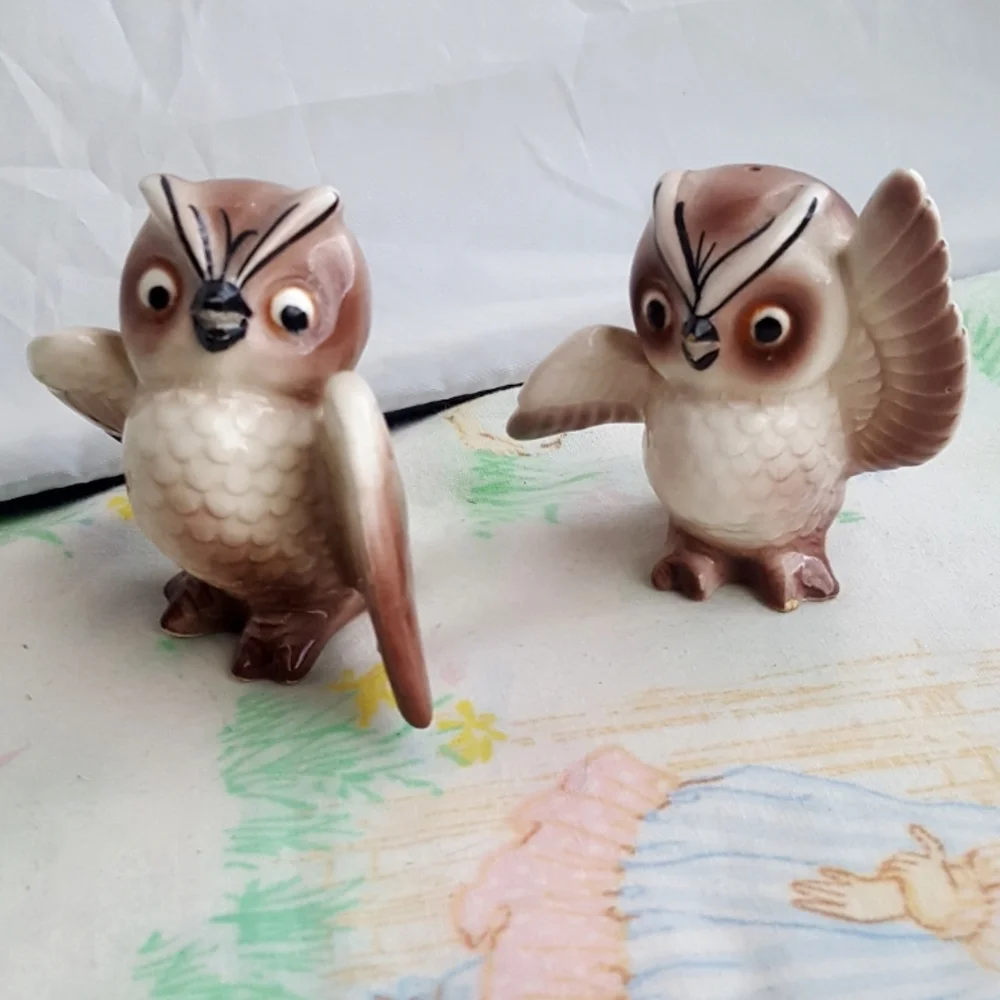 Vintage Owl Salt & Pepper Shakers Japan - Picture 2 of 8